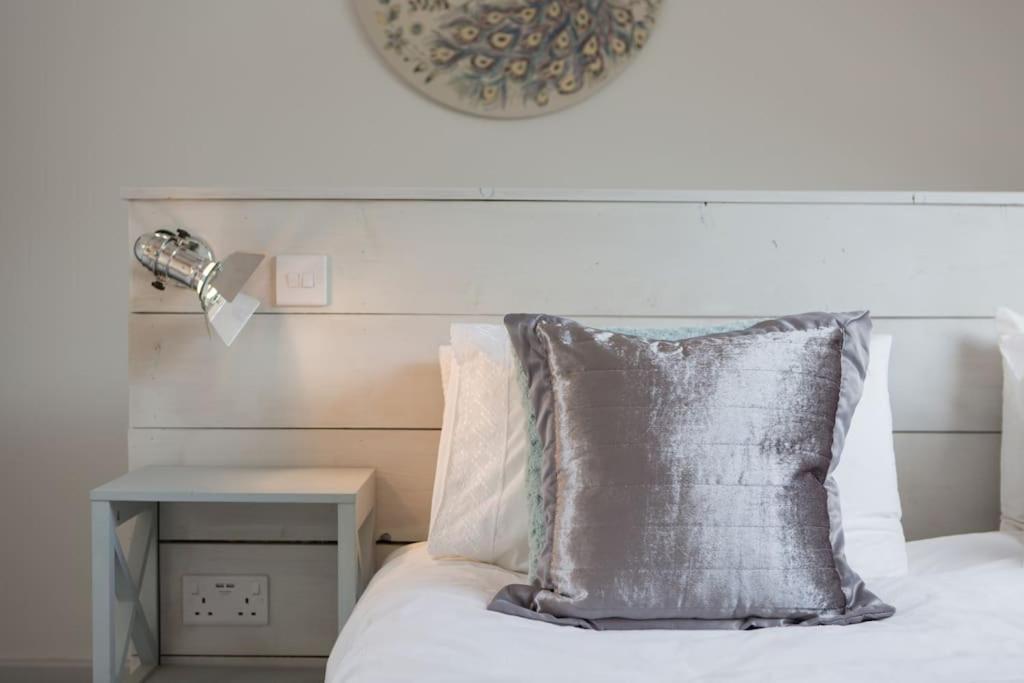 Little Bream - Pretty Cosy Cottage, Sea Views, Walk To The Beach Mawnan Smith Exteriér fotografie