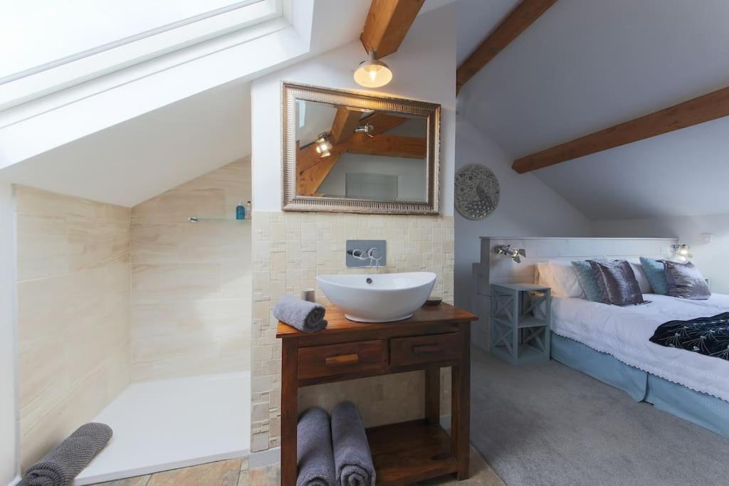 Little Bream - Pretty Cosy Cottage, Sea Views, Walk To The Beach Mawnan Smith Exteriér fotografie