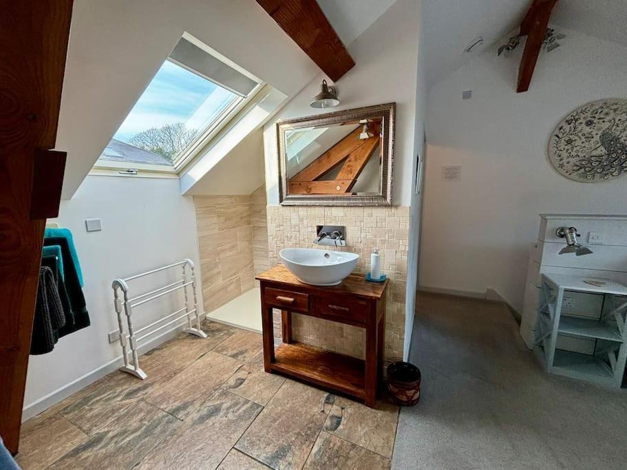 Little Bream - Pretty Cosy Cottage, Sea Views, Walk To The Beach Mawnan Smith Exteriér fotografie